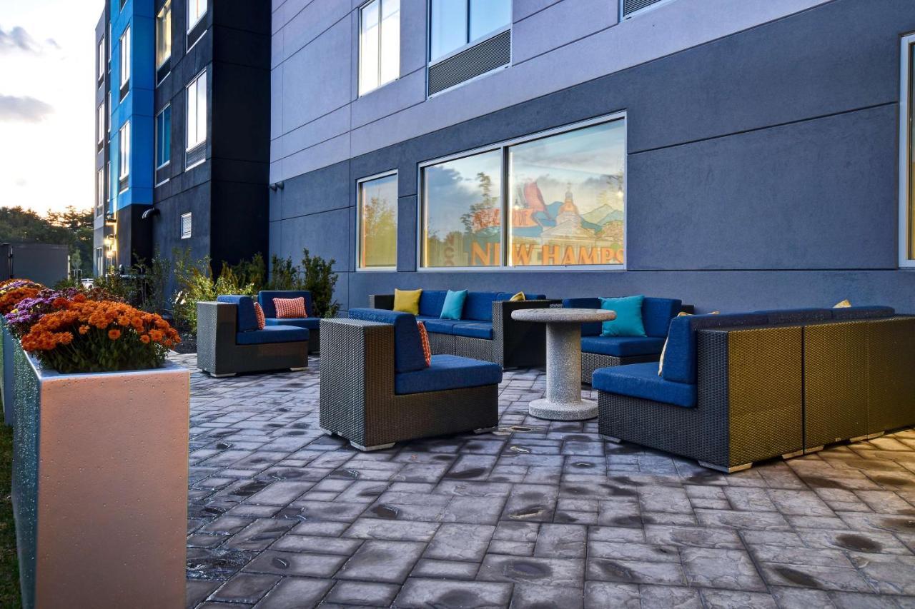 Hotel Tru By Hilton Concord, Nh Exterior foto