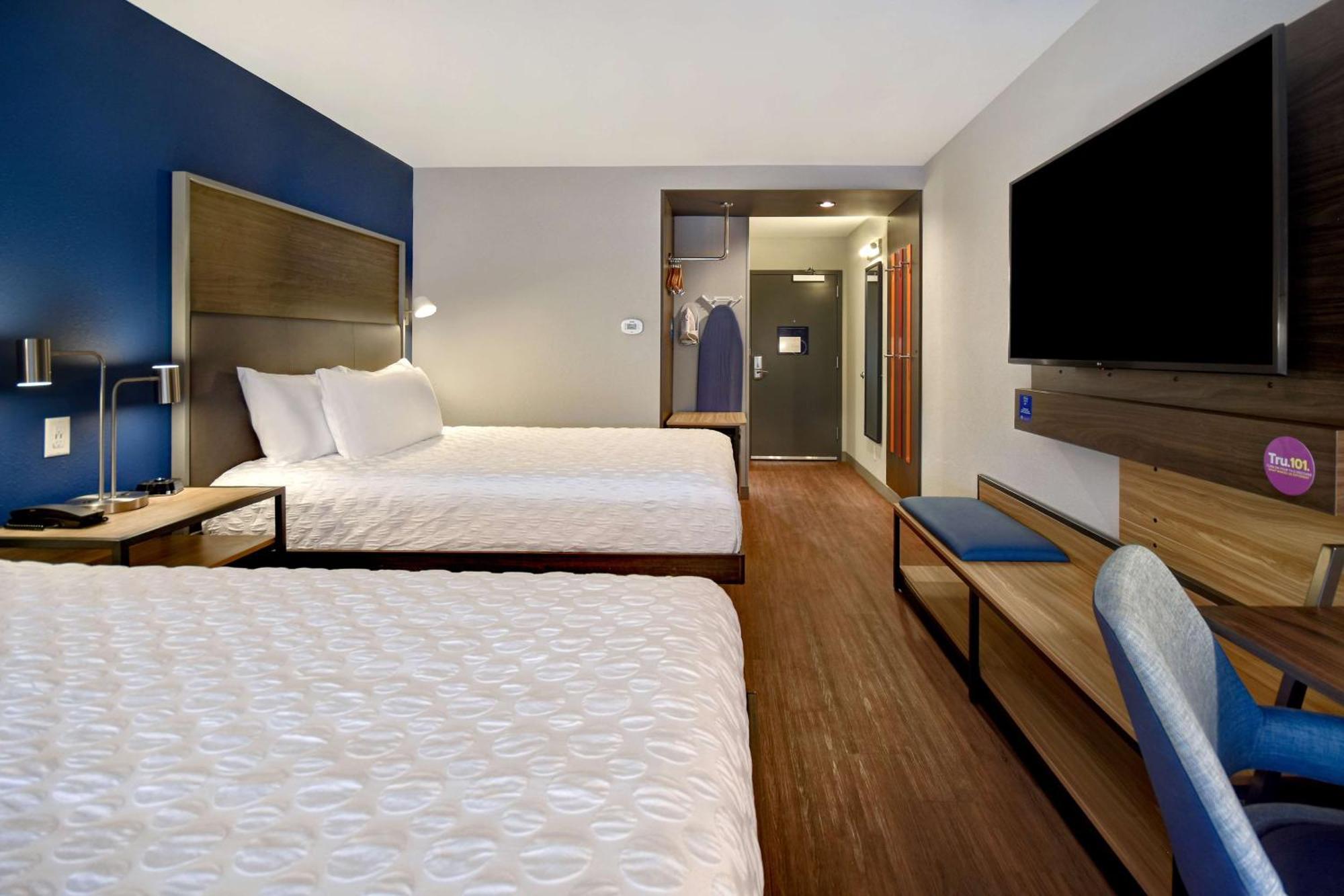 Hotel Tru By Hilton Concord, Nh Exterior foto