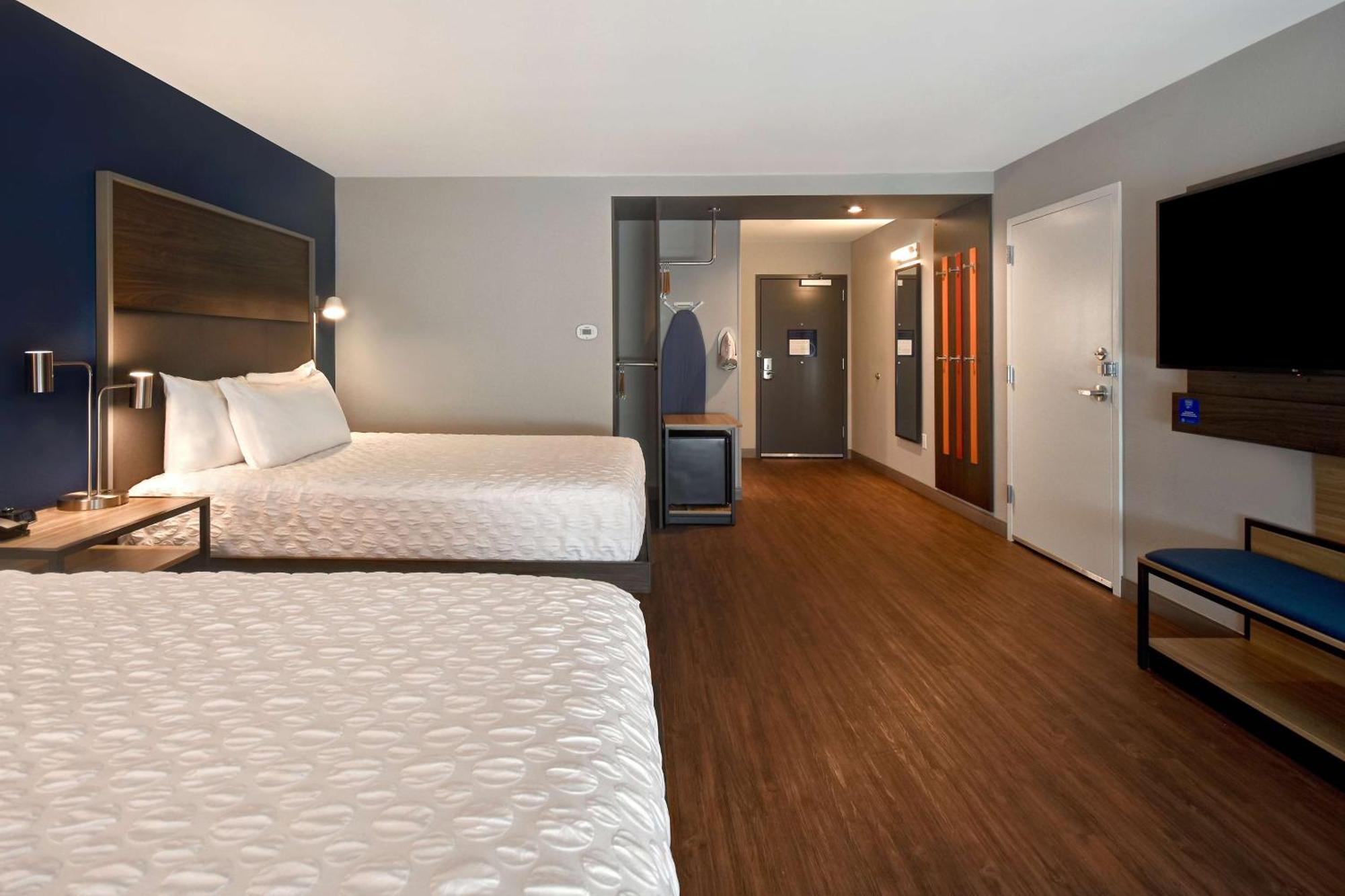 Hotel Tru By Hilton Concord, Nh Exterior foto